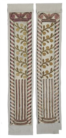 Manifattura del secolo XVII. Coppia di pannelli decorativi da parete confeziona