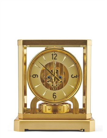 Jaeger-Lecoultre. 
Pendoletta modello Atmos in ottone e vetri, quadrante a nume