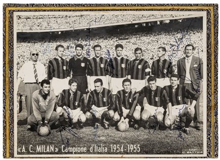 CALCIO - MILAN CAMPIONE D'ITALIA 1954 - 1955Fotografia applicata su supporto...