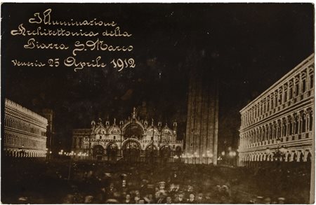 CARTOLINA Venezia - Illuminazione architettonica della Piazza S....