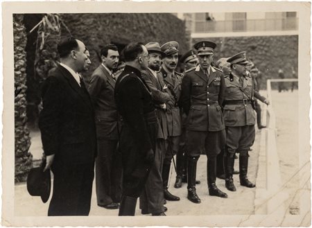 BALBO ITALO - FOTOGRAFIA CHE RITRAE IL GOVERNATORE DELLA LIBIA ALLA X FIERA...