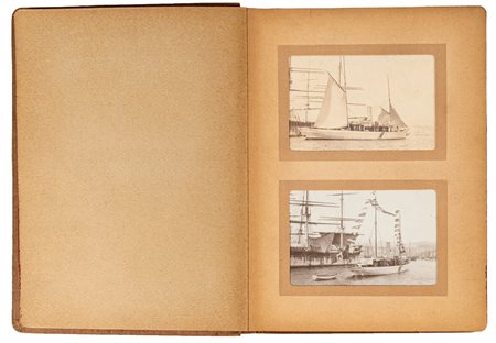 ALBUM FOTOGRAFICO - 99 IMMAGINI D'EPOCA RAFFIGURANTI VELE, AUTOMOBILI...