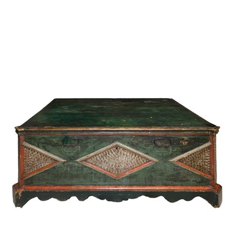 Curula laccata verde e dipinta, Sicily 18° secolo