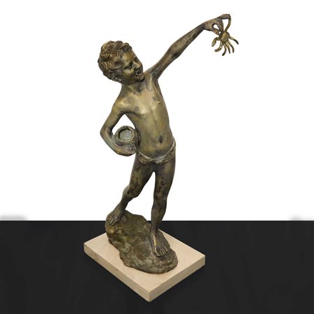 Giovanni De Martino (Napoli 1870-Napoli 1935)  - Ragazzo con granchio su base in marmo