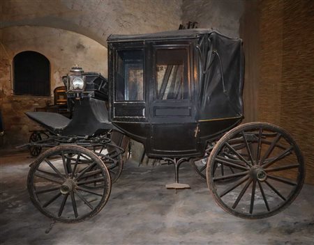 Carrozza d'epoca modello Landeau