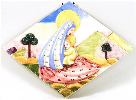 PLACCA ROMBOIDALE IN CERAMICA - CERAMIC PLAQUE realizzata a bassorilievo con...