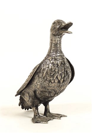 FIGURA IN METALLO - METAL FIGURE raffigurante un'anatra h cm 33