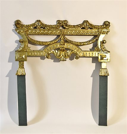 FREGIO IN LEGNO INTAGLIATO E DORATO - SINGLE SIZE GILTWOOD DECORATION...