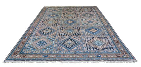 Persia meridionale (III quarto del XX secolo)
Tappeto Yalameh