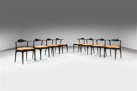 PRODUZIONE ITALIANA<BR>Otto sedie