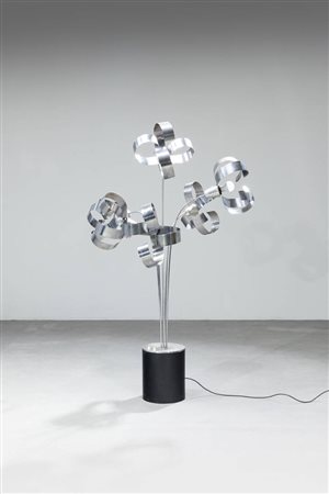 PRODUZIONE ITALIANA<BR>Lampada da terra