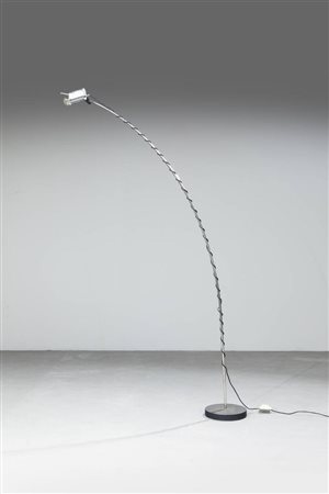 PRODUZIONE ITALIANA<BR>Lampada da terra