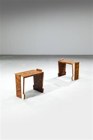 PRODUZIONE ITALIANA<BR>Coppia di sgabelli