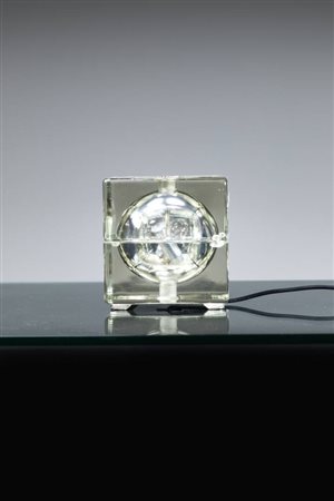 ALESSANDRO MENDINI<BR>Lampada da tavolo mod. Cubosfera