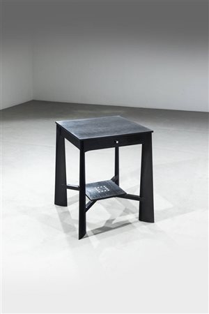 CHARLES RENNIE MACKINTOSH<BR>Tavolo mod. Hill House