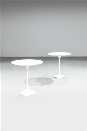 EERO SAARINEN<BR>Coppia di tavolini mod. Tulip