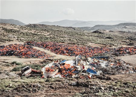 Francesco Radino (1947 - 2022)  - Lesbos, dalla serie "No news, bad news", 2016