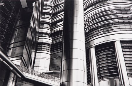 Patrizia Della Porta (1954)  - Torri Petronas Kuala Lumpur, 2000