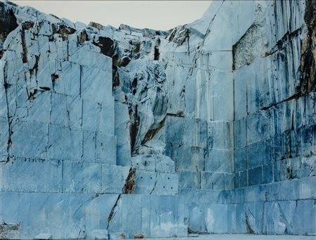 Silvia Camporesi (Forlì 1973)  - Carrara, le cave, dalla serie "Mirabilia", 2017