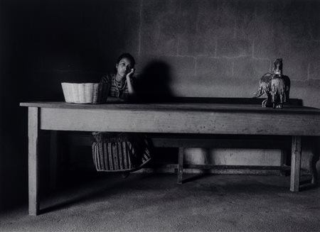 Flor Garduño (1957)  - La duena de la gran mesa, Guatemala, 1989