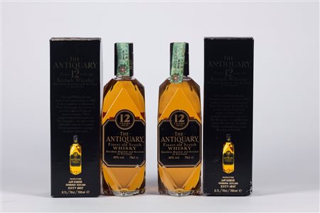 ANTIQUARY 12 YEARS OLD FINEST OLD SCOTCH WHISKY (IN N.2 SCATOLE ORIGINALI) (2 bt)