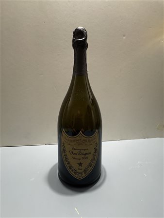 DOM PERIGNON Champagne Vintage, 2006. Gradazione alcolica: 12.5%.