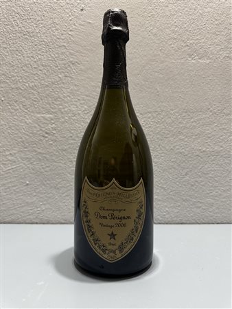 DOM PERIGNON Champagne Vintage, 2006. Gradazione alcolica: 12.5%.