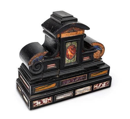 Piedistallo in legno ebanizzato e marmi rari, Botteghe Granducali, XVII...