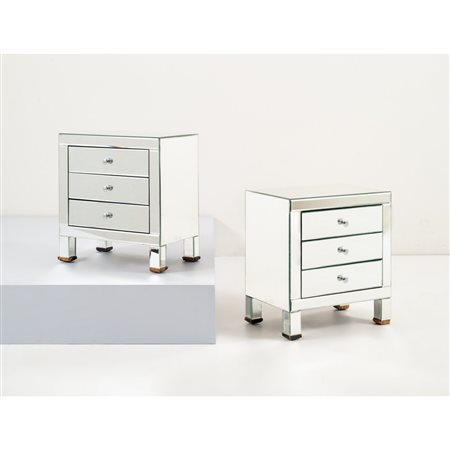 PRODUZIONE ITALIANA 1980 ca., Coppia di piccole cassettiere