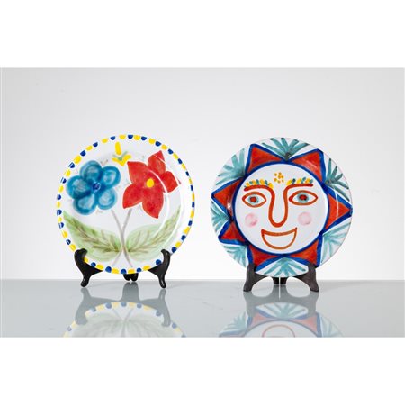 GIOVANNI DE SIMONE, Due piatti circolari