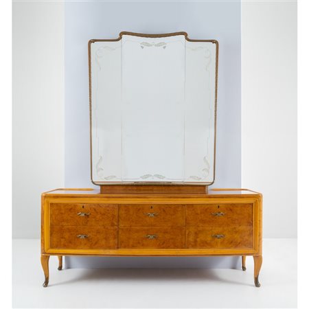 VALZANIA, Mobile e specchio