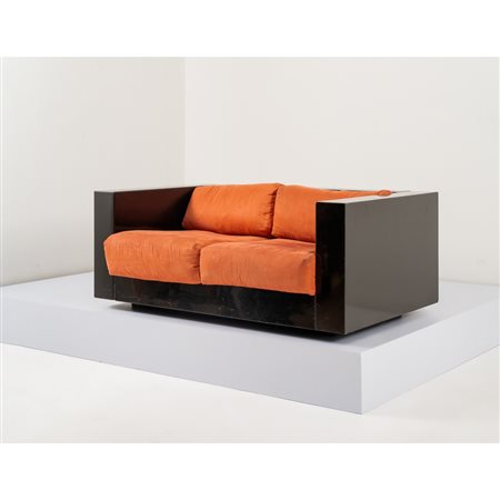 LELLA E MASSIMO VIGNELLI, Divano modello “Saratoga”