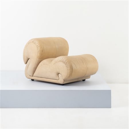 VITTORIO VARO, Poltrona