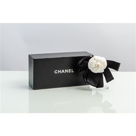 CHANEL, Grande fermacapelli
