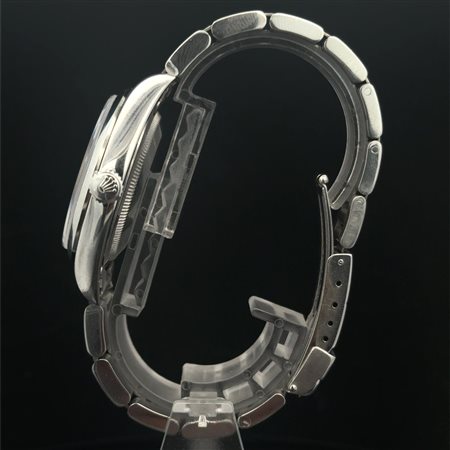 Rolex Explorer 14270