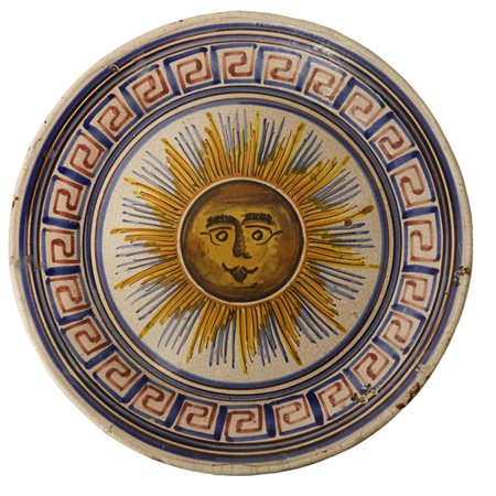 Piatto decorativo in ceramica con raffigurazione di sole