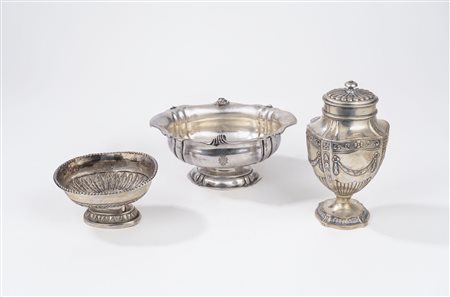 Gruppo di tre oggetti, Italy, 19th/20th century