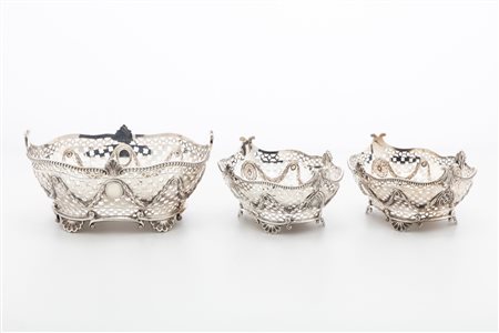 Tre cestini, London, 1895