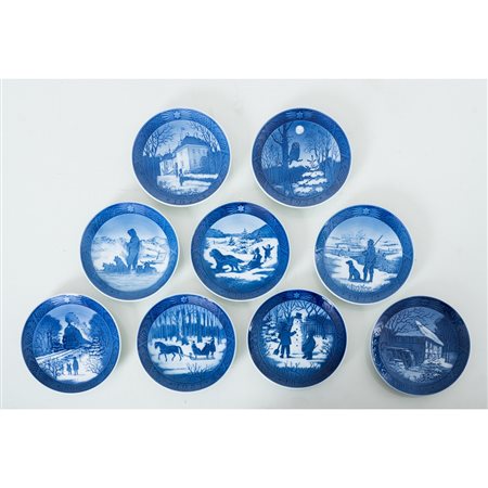 ROYAL COPENHAGEN, Collezione di diciotto piattini