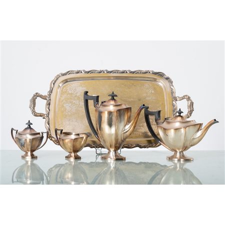 MANIFATTURA INGLESE DEI PRIMI DEL '900, Servizio