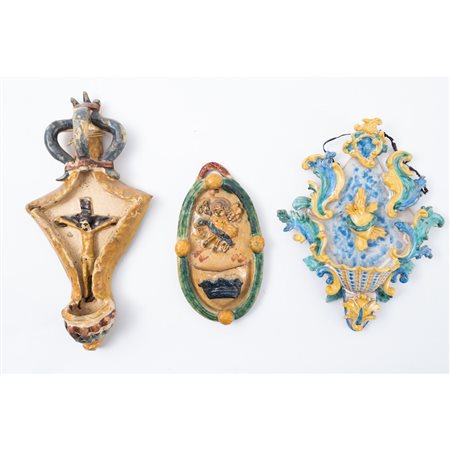 MANIFATTURA SICILIANA DEL XX SECOLO, Tre acquasantiere