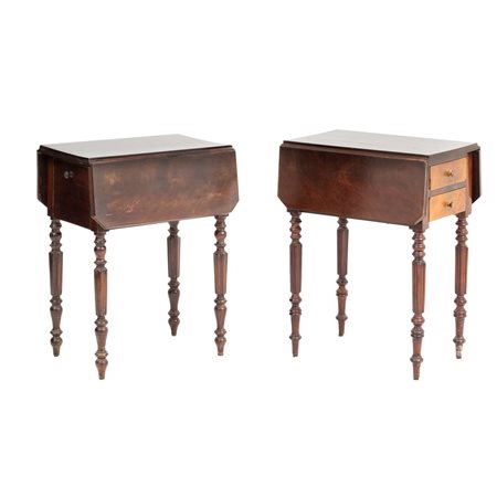 MANIFATTURA FRANCESE DEL XIX SECOLO, Due tavolini