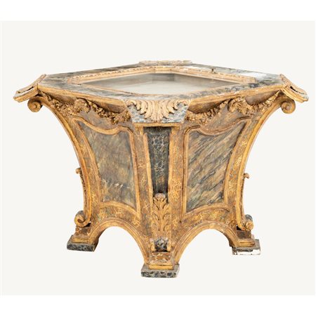 MANIFATTURA SICILIANA DEL XVIII SECOLO, Tavolo/bacheca