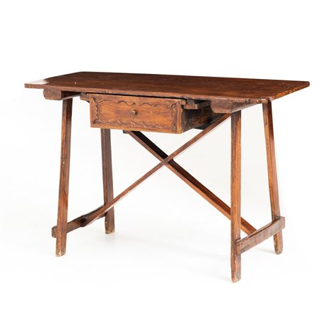 MANIFATTURA SICILIANA DEL XIX SECOLO, Tavolino a capretta