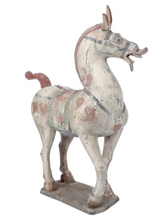 Cina
Cavallo bardato in stile Tang