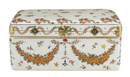 Cina. XX secolo
Cofanetto con coperchio