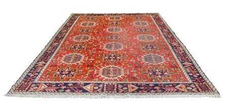 Persia nord occidentale (III quarto del XX secolo)
Tappeto Karaja