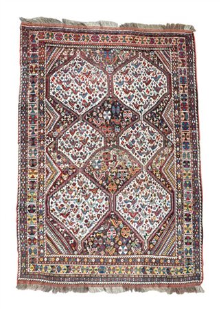 Tappeto Qashqai, Persia, fine secolo XIX. Decoro con sei medaglioni romboidali