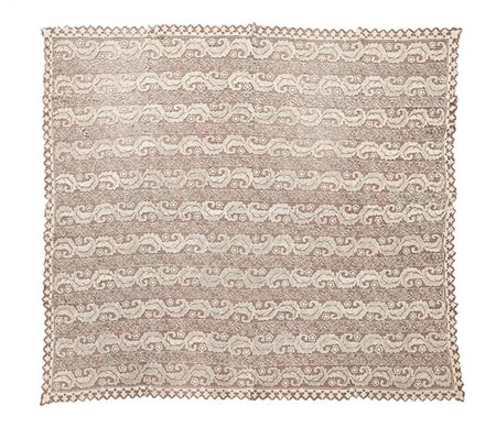 Manifattura di Venezia (?) secolo XX. Copriletto in pizzo di cotone al tombolo,