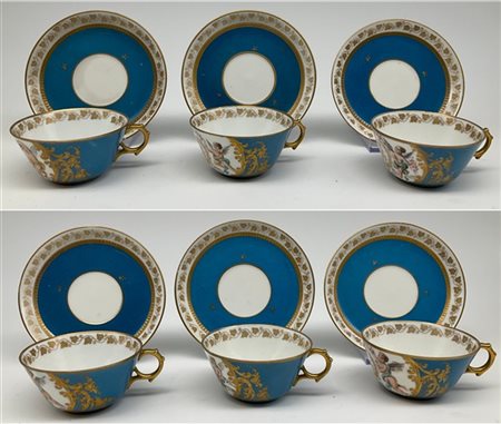 Manifattura francese, secolo XIX. Sei tazze con piatto in porcellana dipinta in